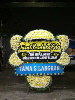 Papan Bunga Duka di Sepinggan Raya